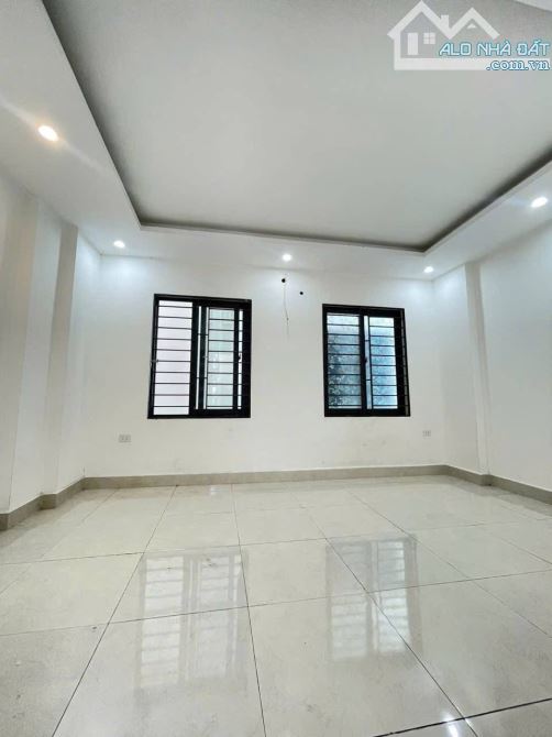 Bán nhà Phan Đình Giót sát mp Quang Trung  30m2 5T chỉ hơn 6 tỷ