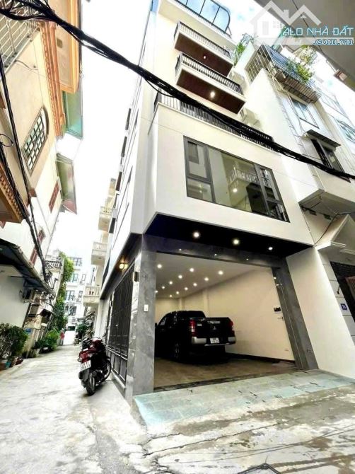 BÁN NHÀ ĐỊNH CÔNG, HOÀNG MAI, LÔ GÓC, Ô TÔ, 7 TẦNG THANG MÁY, 50M2, 10.9 TỶ