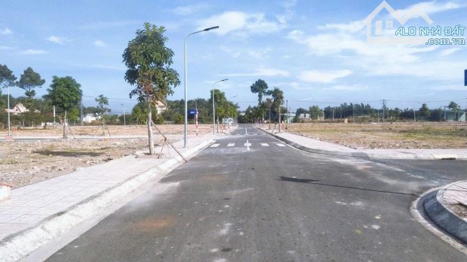900 TRIỆU/ LÔ - Ra Nhanh 3 Lô Đối Diện Cổng KHU CÔNG NGHIỆP