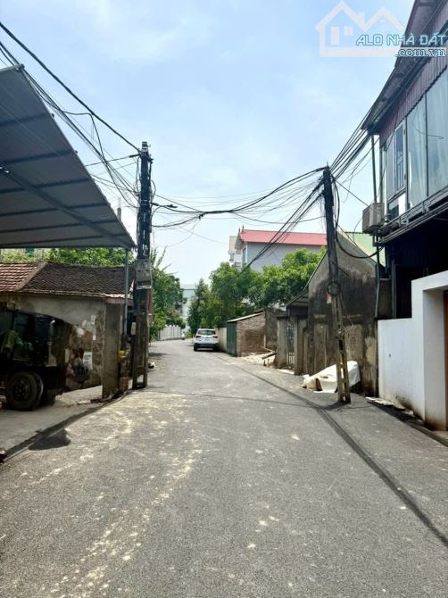 Siêu hiếm trục chính kinh doanh giá 4x triệu/m👉 thư phú -thường tín
