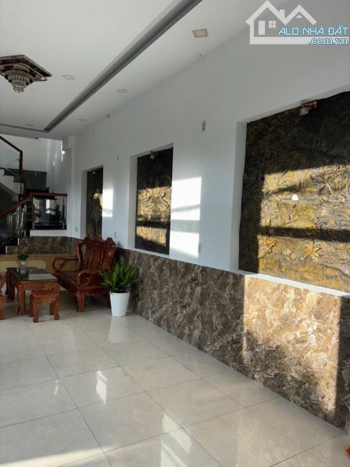 🔥 BÁN NHÀ 3 TẦNG – 2 MT NGUYỄN ĐÌNH TỨ – GIÁ 7.59 TỶ TL 🔥