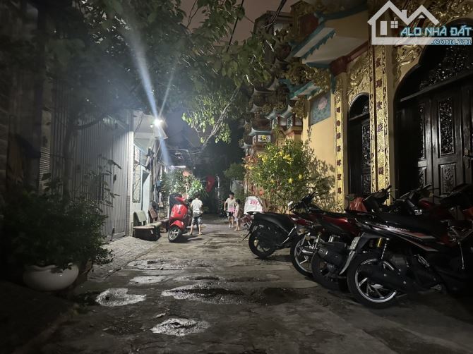 NGUYÊN HỒNG P11 BÌNH THẠNH 104.2m2 KO QUI HOẠCH CN ĐỦ NGANG 7,3 NỞ HẬU TIỆN XÂY CHDV