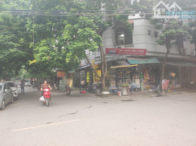 Bán gấp! Yên Phúc, Văn Quán DT 60m2, MT 4m, ô tô tránh, vỉa hè, kinh doanh, chỉ 18.2 tỷ