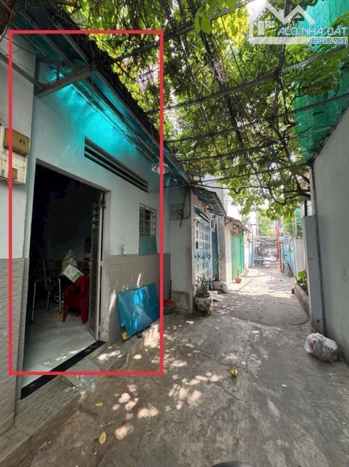 SÁT CHỢ BÀ CHIỂU LÊ QUANG ĐỊNH CÁCH MẶT TIỀN 30m  NGANG 4.8 NỞ HẬU HỂM 3 m