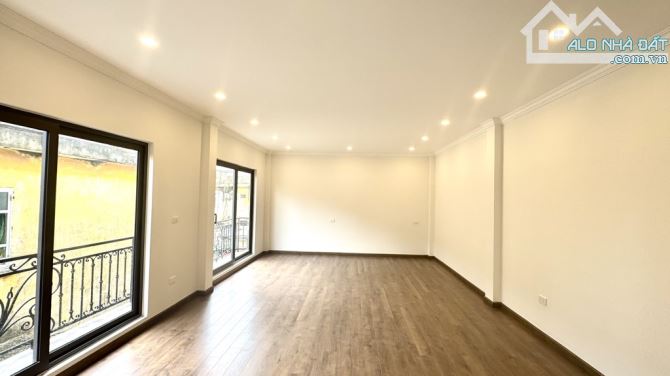 🏡 bán nhà 6 tầng thạch bàn – 60m² – gara ô tô, thang máy – 13,5 tỷ