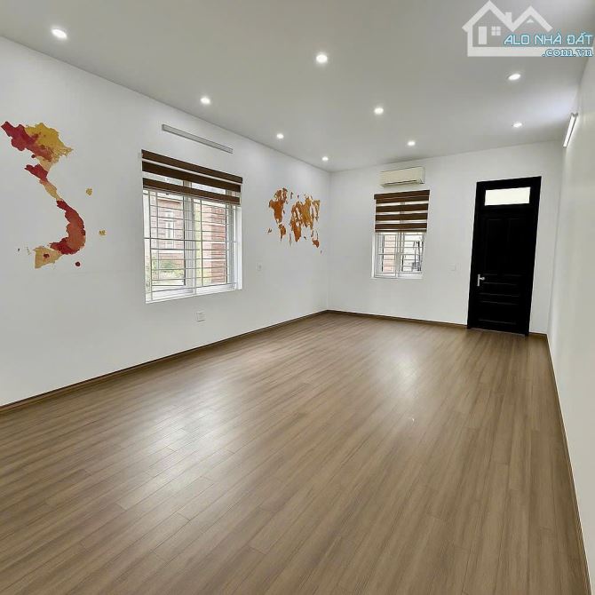 CHO THUÊ NHÀ NGUYÊN CĂN MẶT TIỀN ĐẸP –  KHU VỰC LÊ THÁNH TÔNG - Ngô Quyền - Hải Phòng