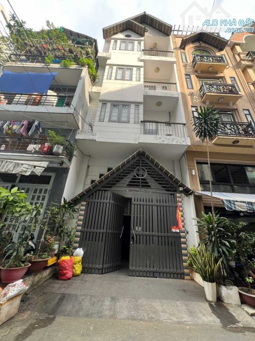 Hot! Nhà hẻm xe hơi đường Nguyễn Hồng Đào, P.14, Tân Bình (4.5x17m) 4 tầng - Giá bán 13 tỷ