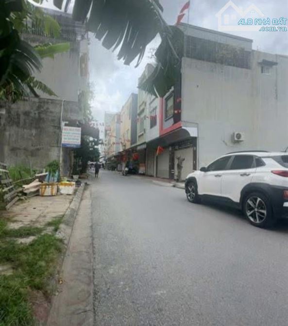 Bán gấp lô đất Tuyến 2 Lê Hồng Phong, Đông Khê, Ngô Quyền 60m2, đường 8m, giá 4,92 tỷ