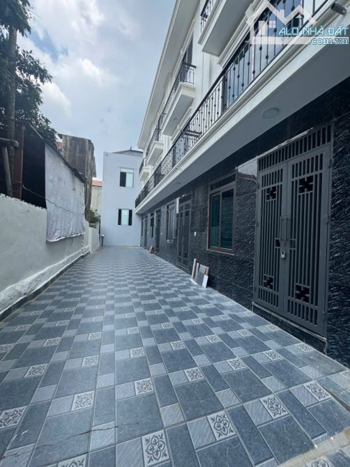 Bán gấp!! Siêu phẩm 3 tầng Đại Thành, Quốc Oai- giá rẻ nhất thị trường chỉ nhỉnh 3 tỷ- 50m
