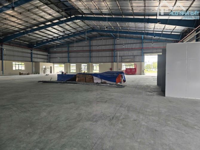 CHO THUÊ KHO XƯỞNG 2128m2 MỚI 100% NGAY KCN VĨNH LỘC 2,PCCC ĐẦY ĐỦ–GIÁ CHỈ 4,2 USD/M²