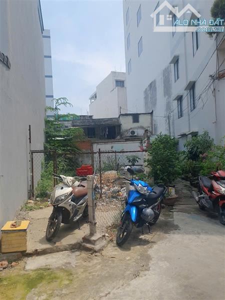 Cần bán lô đất 560 Trường chinh, Tân Bình, 5m x 15m(nở hậu 7m) giá 7 tỷ, TL chủ