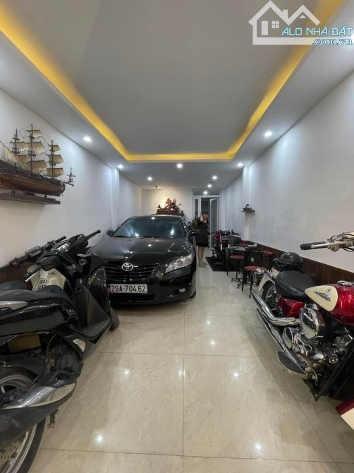 Người quen gửi bán căn nhà siêu phẩm gần Vincom Galley ,vị trí trung tâm đẳng cấp bậc nhất