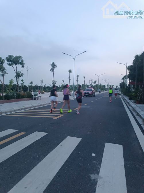 Bán đất 114m2 tại Yên Mỹ, Thanh Trì, giá 7.2 tỷ