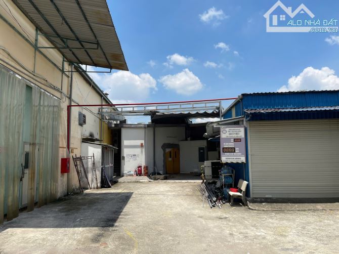 Kho 500m2 giá 77k/m2 đường xe Cont ngay KCN Sóng Thần đường Quốc Lộ 1A Thủ Đức