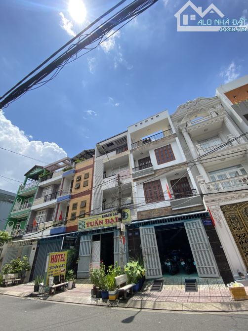 Bán gấp Khách Sạn MT 158/ Phan Anh, dt 5x16 chào 10 tỷ 5 tl mạnh