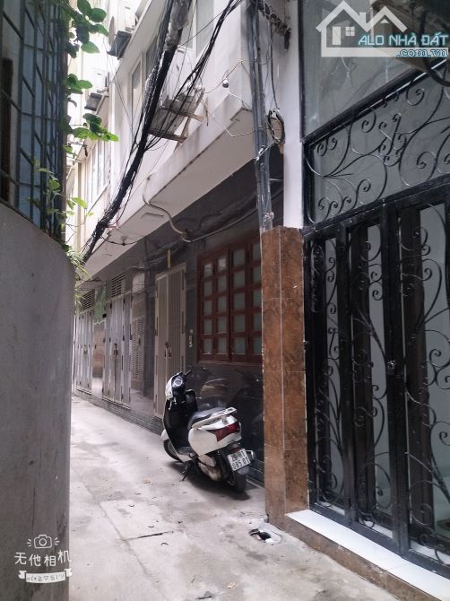 NHỈNH 5TỶ-NHÀ ĐẸP-TRƯƠNG DỊNH-DÂN XÂY-LÔ GÓC-NGÕ NÔNG GẦN PHỐ-3 GÁC PHI 4NGỦ ĐỦ CÔNG NĂNG