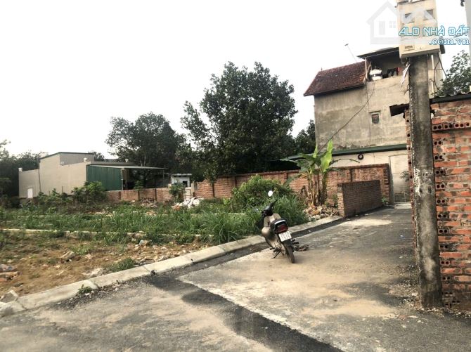 70m thôn 3 tân xã mặt tiền rộng, đất vuông, giá rẻ hơn thị trường