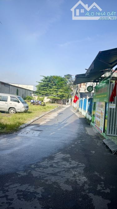 LÔ ĐẤT PHÂN LÔ HXH  QL13 - 82m2 - XÂY CAO TẦNG