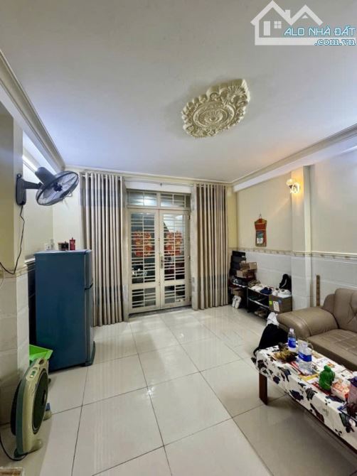 ⭐️⭐️ Giảm Sốc 2.5 tỷ! Nhà Vuông SHR 2 tầng HXH 86m2 – Quang Trung Gò Vấp