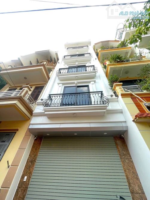 Bán nhà phân lô Vĩnh Quỳnh - 60m2 x 6 tầng thang máy - Ô tô vào nhà