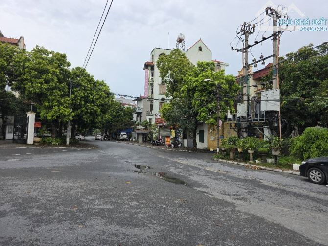 Đất trung tâm TT Trâu Quỳ 67m² – ô tô tránh – dòng tiền tốt – 5,3 tỷ