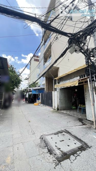 Q7 4.5x28M HẺM 4M THÔNG 4 TẦNG 5PN SẢN PHẨM NGON TRONG PHÂN KHÚC 8.x T