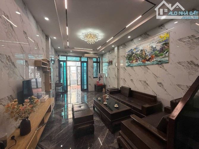 B.Á.N NHÀ SÁT TÂN TÂY ĐÔ, 91M2,  7.7 TỶ , Ô TÔ GẦN NHÀ , CHỦ TỰ XÂY , NHÀ ĐẸP  LONG LANH
