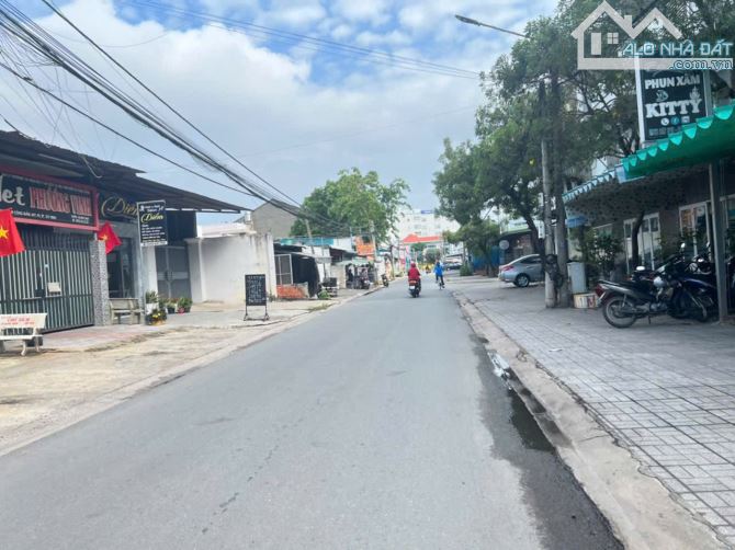 Cần bán đất mặt tiền Huỳnh Công Giản, Phường 4 Tây Ninh