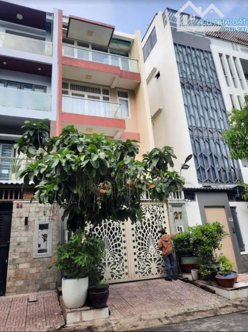 Bán nhà mặt tiền Hoàng Lê Kha sát Hồng Bàng, ngang 4m7 dài 23m nhà đẹp, 4 lầu, Q.6