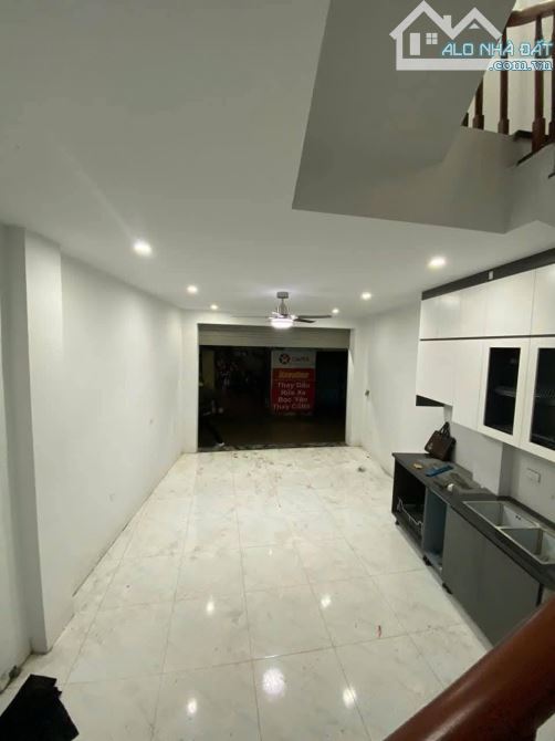7.6 TỶ - 31M2x5T - MT4.2M - LÔ GÓC MẬU LƯƠNG - Ô TÔ - KINH DOANH - NGÕ THÔNG