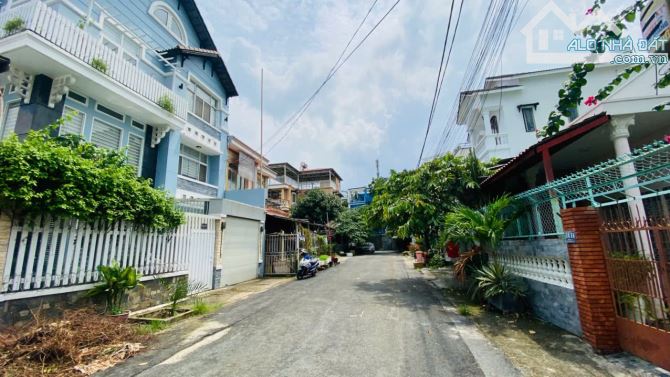 BÁN ĐẤT 4 153M2 NGANG 8M– KHU BIỆT THỰ BÊN SÔNG – GIGA MALL PHẠM VĂN ĐỒNG 14.5 TỶ