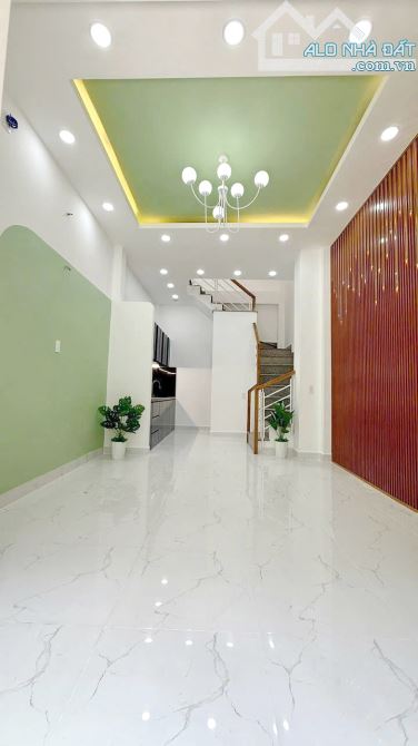 Nhà mới 4 tầng Võ Trứ P9Q8. Giá 4,99 tỷ TL