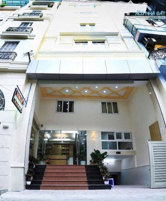 75 tỷ! Bán nhà CHDV Đ. Trần Hưng Đạo, Q.1 – 7x20.5m – 8 tầng.