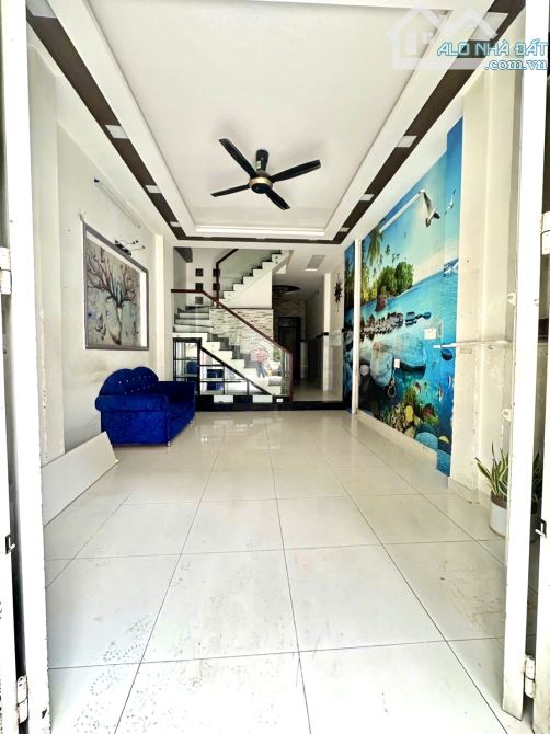4❌15m, BÁN NHÀ 3 TẦNG, 5PN, HẺM XE HƠI, 254/ LÊ VĂN THỌ, P11 GÒ VẤP, 6 TỶ HƠN