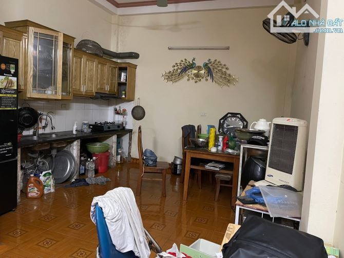 🔥 BÁN ĐẤT TẶNG NHÀ  62m² x 3 tầng,mt4m,giá 9,25 tỷ