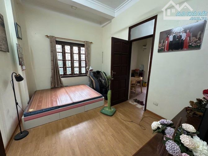 BÁN NHÀ MAI DỊCH 60M² 5 TẦNG MẶT TIỀN 5M VỈA HÈ RỘNG Ô TÔ TRÁNH 30 TỶ TRUNG TÂM CẦU GIẤY