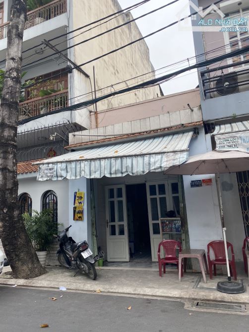 Bán nhà cấp 4 tiện xây mới, DT 5x14m, CN 68m2, HXH tránh nhau Nguyễn Cửu Vân