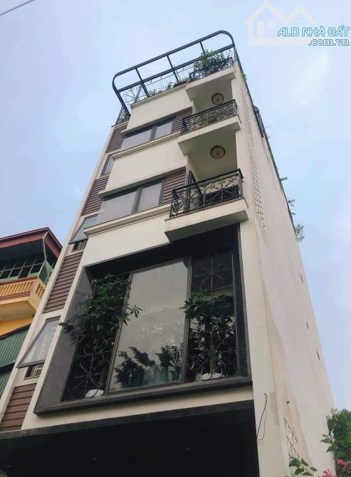 NHÀ DÂN XÂY HỌC VIÊN TÀI CHÍNH - DT50M2 - 5 TẦNG - GIÁ 7.9 TỶ - PHÂN LÔ Ô TÔ TRÁNH