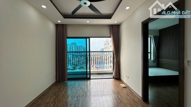 Bán Căn Hộ C1 323 Xuân Đỉnh DT 74m 2PN Full NT SĐCC Hướng ĐN Giá 5,2 tỷ ở luôn