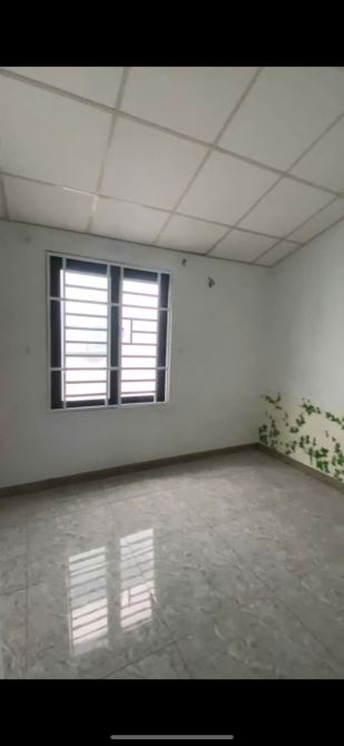 Bán nhà 2 tầng 3mt cách đường Thống Nhất chỉ 10m, tttp Nha Trang. Giá 2 tỷ 480 triệu
lh