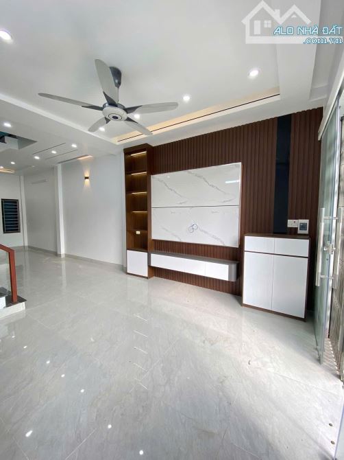 BÁN NHÀ LIÊN HÀ CÁCH NGÕ Ô TÔ 10M, 48M2, 2 TỶ 150 TR