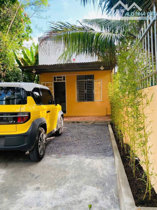 Cần bán nhà Thôn Phú Nông - Tây Nha Trang gần siêu thị GO