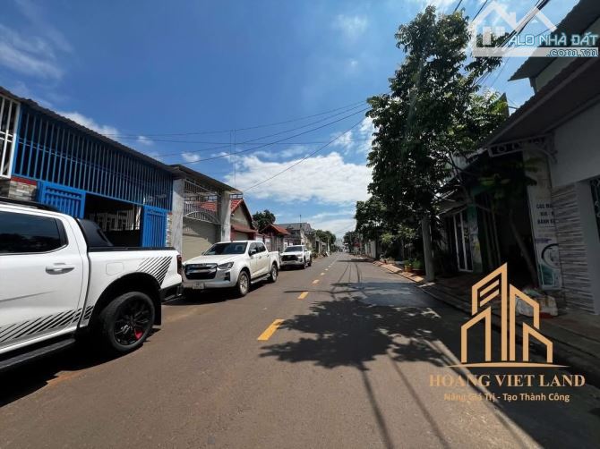 Bán đất mặt tiền đường Dã Tượng- P. Tân An
