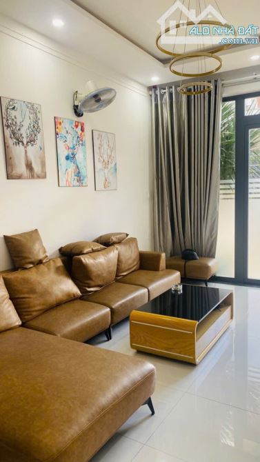 BÁN NHÀ HẺM 42 HÀ HUY TẬP - P. BMT. GIÁ: 3;9 TỶ