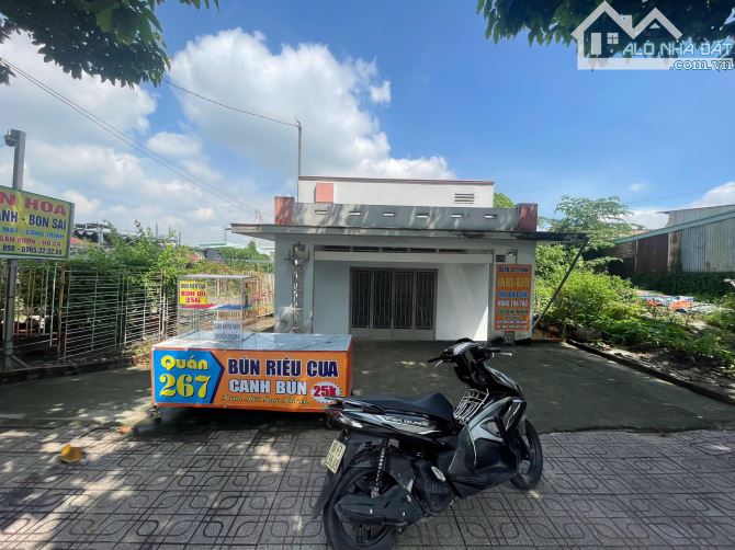 Bán nhà mặt tiền đường Phạm Văn Diêu 200m2 (P. Tân Hạnh) chỉ 7 tỉ