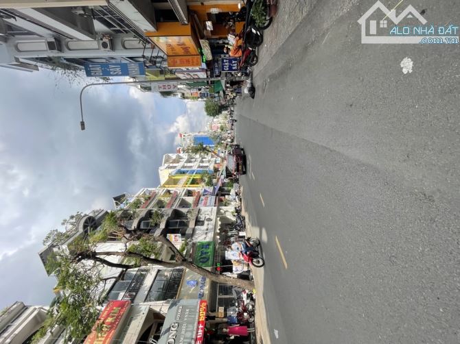 Bán nhà nát Nguyễn Thiện Thuật - DTSD 132m2 - Khai thác dòng tiền 480tr/năm - 10.5 tỷ thươ