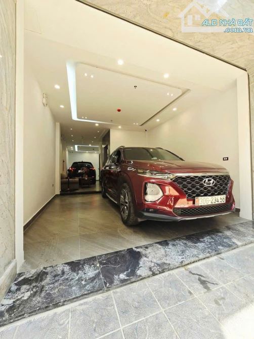 Nhà cực đẹp 59m2x7T thang máy. Phân lô, ôtô vào nhà, ngõ thông KD phố Hoàng Quốc Việt.