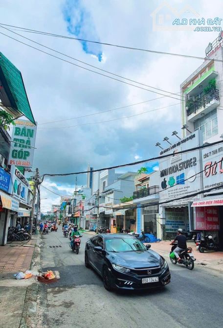 NHÀ 10,2 TỶ TRỆT LẦU MẶT TIỀN ĐƯỜNG XÔ VIẾT NGHỆ TĨNH , TP CẦN THƠ
