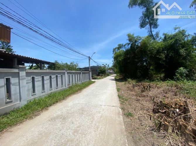 102m2 đất Phú Hồ, gần chợ Diên Đại, tiện di chuyển, an cư mát mẻ tuyệt vời! chỉ 950 triệu!