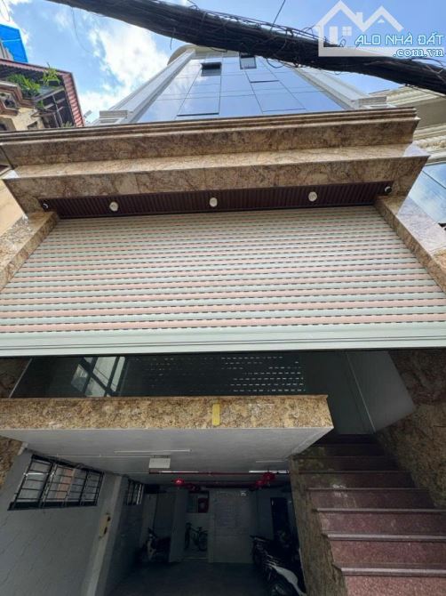 Cần bán nhà đường Hoàng Quốc Việt, Nghĩa đô, Cầu Giấy. SĐ 122m2x8 tầng +1 hầm. Giá 70 tỷ